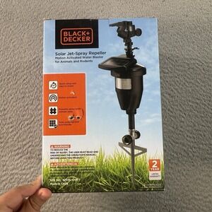 Black+Decker Solar Jet Spray Repeller Motion Activated Deer Rabbit Bird Cat Dog